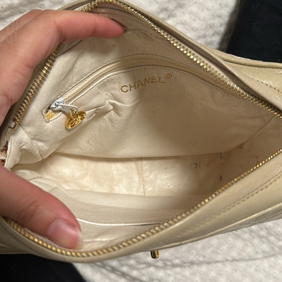 Vintage Chanel bag - Picture 14 of 16